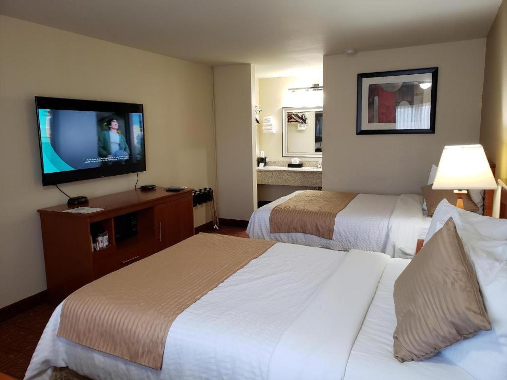 Airport Inn Boise Bagian luar foto