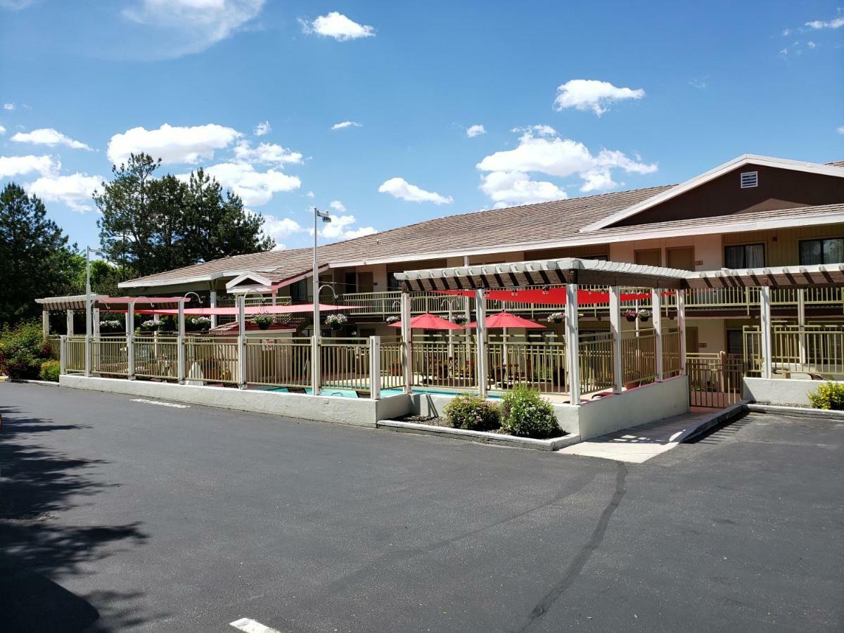 Airport Inn Boise Bagian luar foto